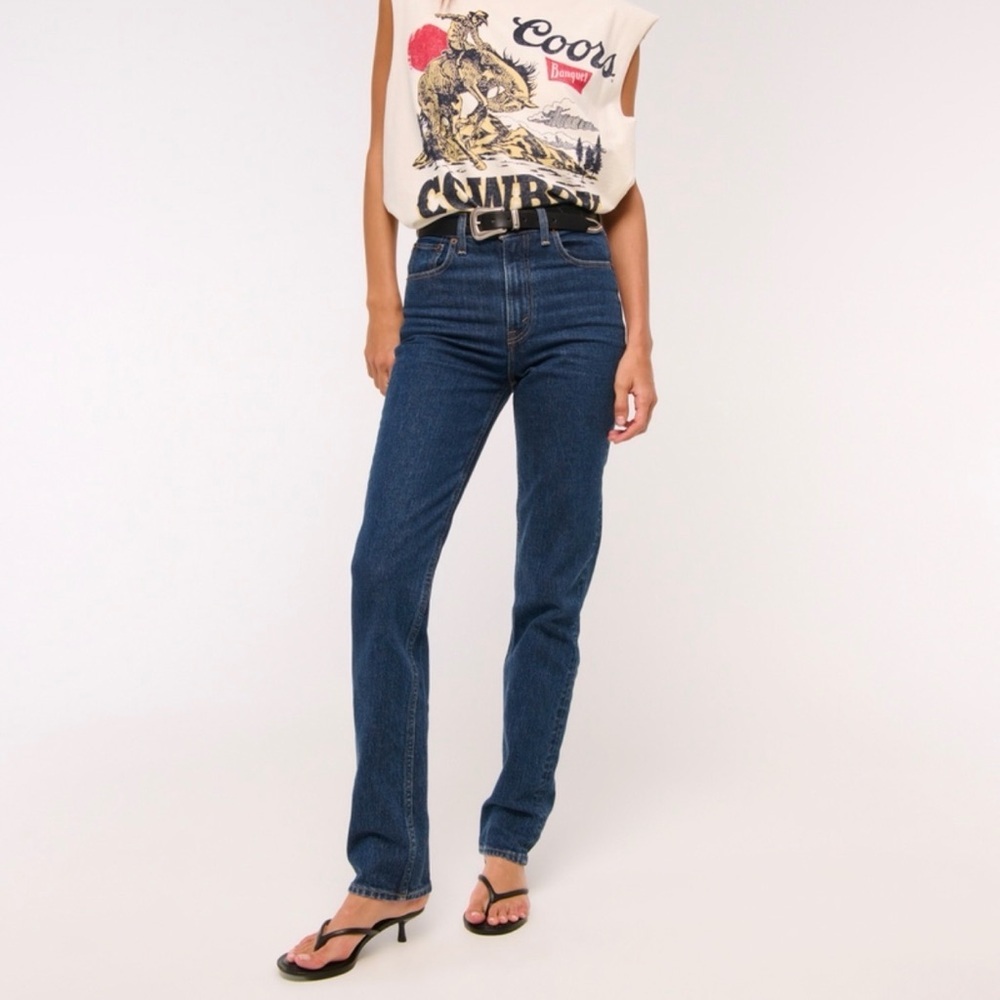 Abercrombie & Fitch | 90s Ultra High-Rise Straight Jeans *Like New*